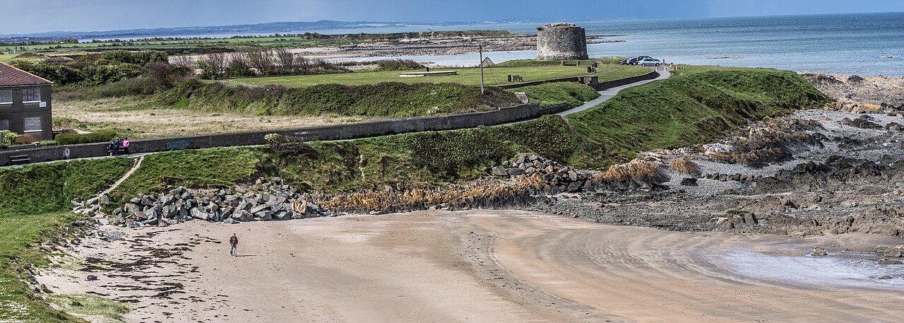 North of the Martello tower is the Bremore Port location as originally proposed. By William Murphy, CC BY-SA 3.0, https://commons.wikimedia.org/w/index.php?curid=54686653